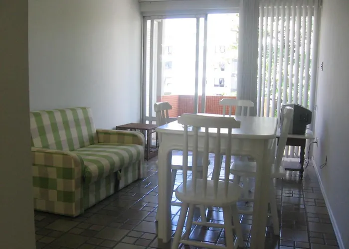1 Quarto E Sala Na Melhor Localizacao Da Ondina!