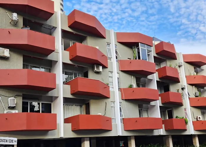 1 Quarto E Sala Na Melhor Localizacao Da Ondina!